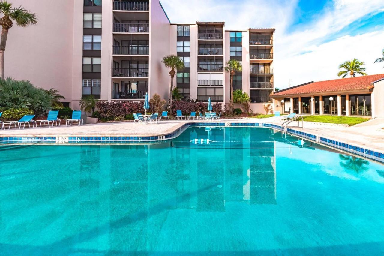 Siesta Breakers Penthouse On The Beach Сарасота Екстериор снимка