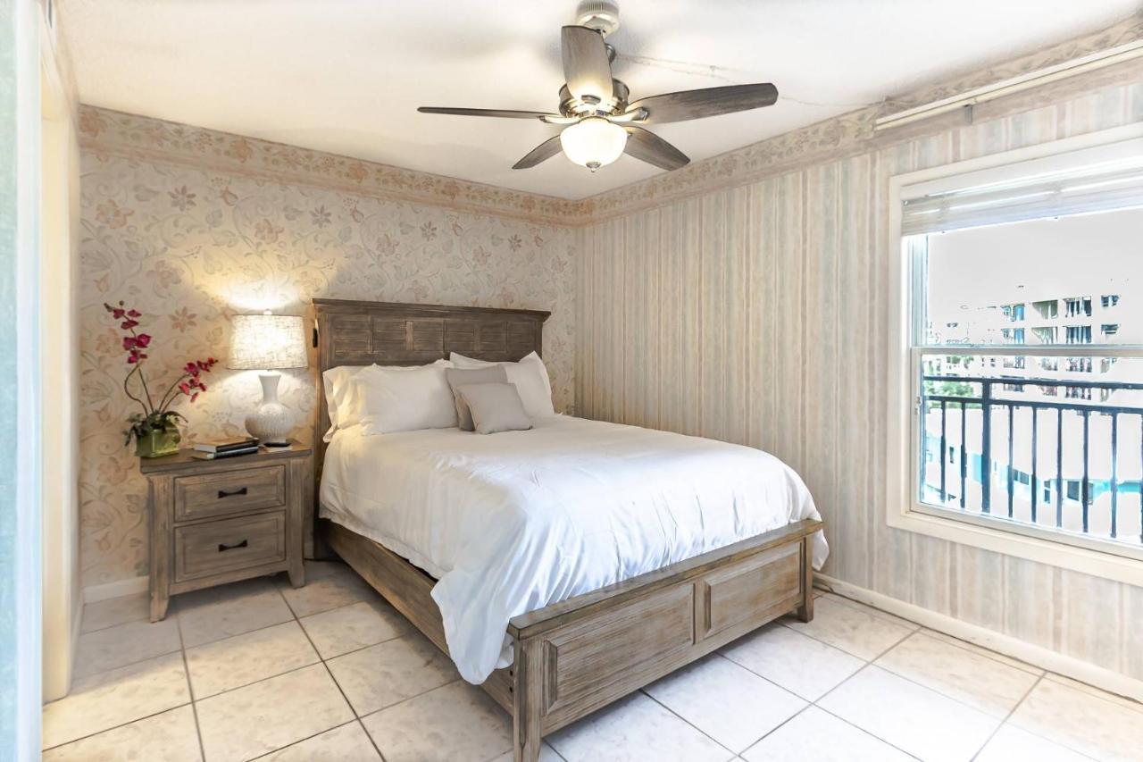 Siesta Breakers Penthouse On The Beach Сарасота Екстериор снимка