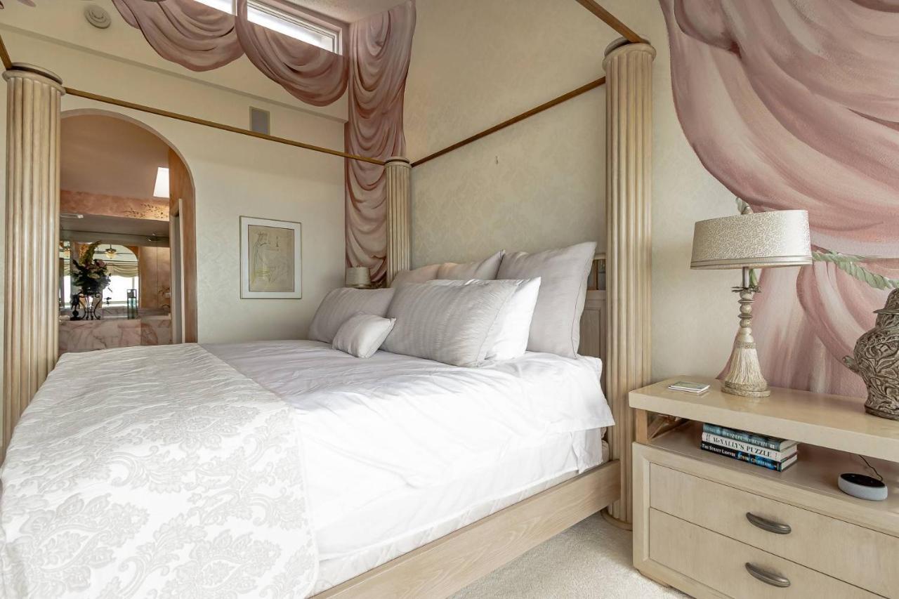 Siesta Breakers Penthouse On The Beach Сарасота Екстериор снимка
